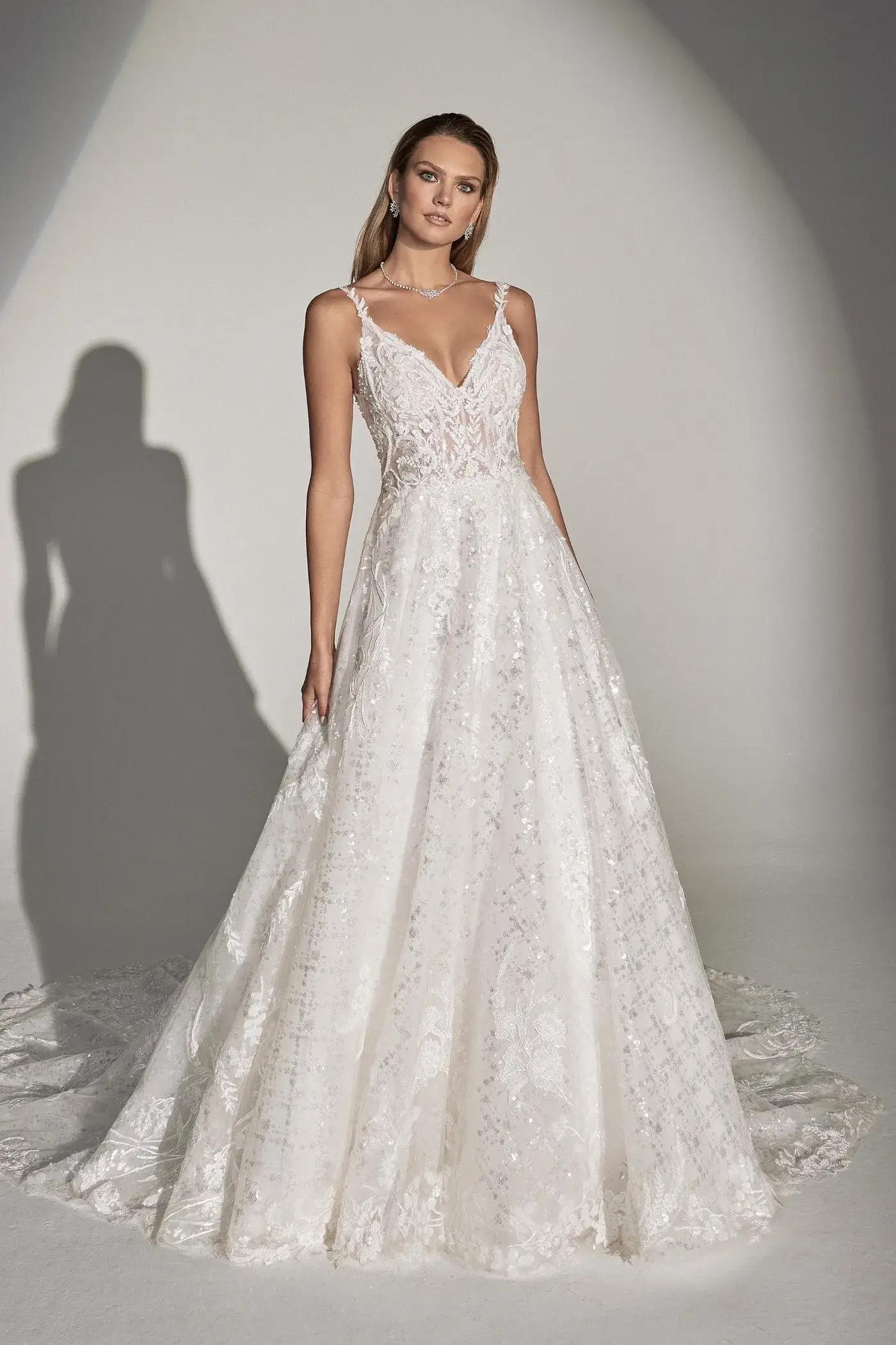 Choosing the Perfect Lace for Your Wedding Dress Image