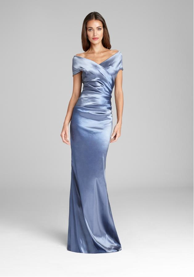 Embracing Modernity: Mother of the Bride Fashion Trends. Mobile Image